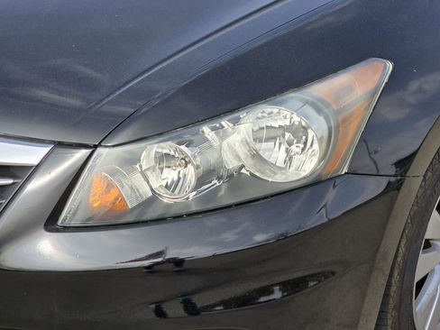 Used 2011 Honda Accord EX image 5