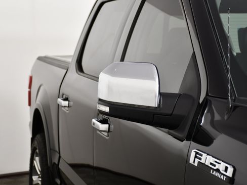 Used 2019 Ford F150 Lariat w/ Equipment Group 502A Luxury AWD/4WD image 14