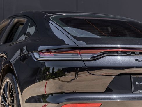Certified 2023 Porsche Panamera 4S AWD/4WD image 14