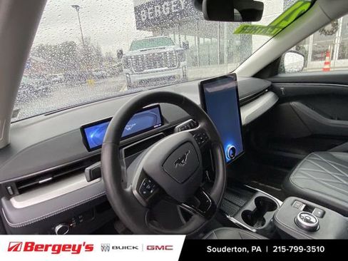 Used 2021 Ford Mustang Mach-E Select w/ Comfort/Technology Package image 12