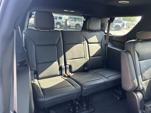 Used 2022 Chevrolet Tahoe Z71 w/ Max Trailering Package AWD/4WD image 24