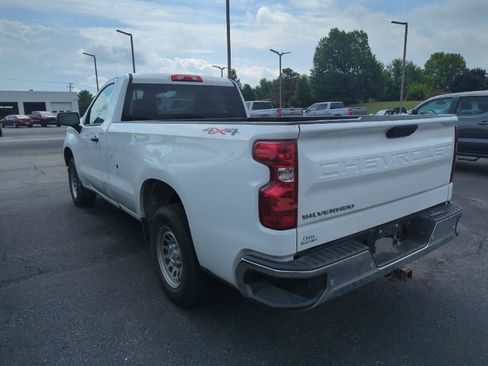 Used 2022 Chevrolet Silverado 1500 W/T w/ WT Value Package AWD/4WD image 7
