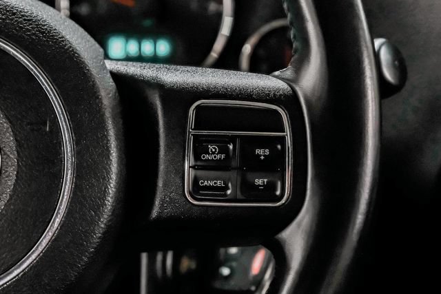 Used 2015 Jeep Wrangler Unlimited Sport w/ Quick Order Package 24S AWD/4WD image 23