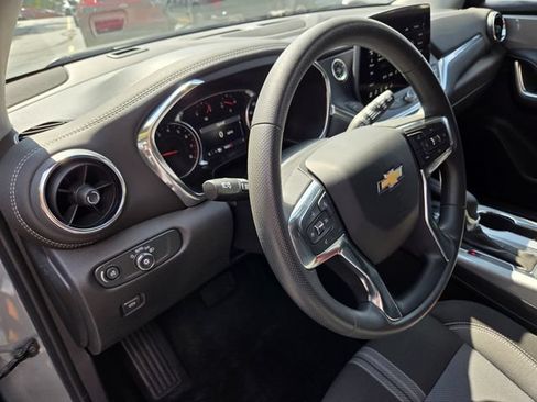 Certified 2024 Chevrolet Blazer LT w/ Convenience Package FWD image 22