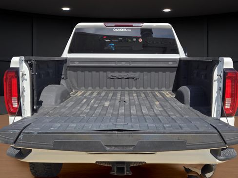 Used 2023 GMC Sierra 2500 AT4 AWD/4WD image 9