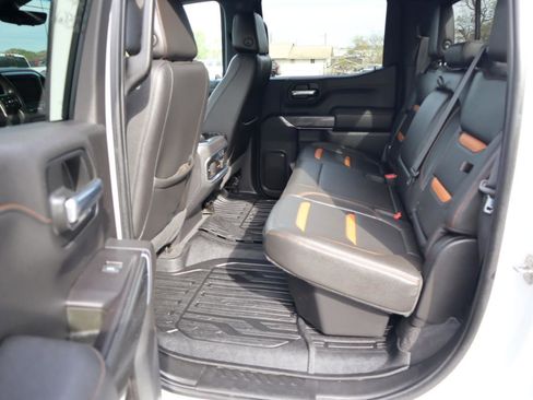 Used 2019 GMC Sierra 1500 AT4 w/ AT4 Premium Package image 16