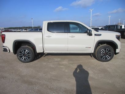 New 2026 GMC Sierra 1500 AT4 w/ AT4 Premium Package
