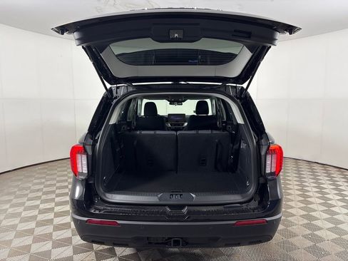 New 2026 Ford Explorer Active RWD image 32