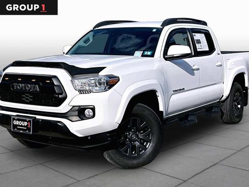 Used 2023 Toyota Tacoma SR5 AWD/4WD image 1