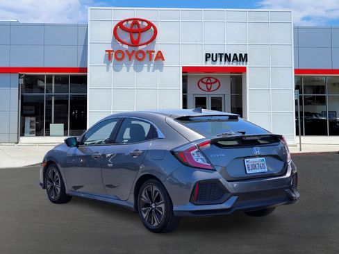 Used 2019 Honda Civic EX image 6