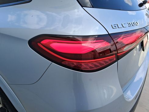 New 2026 Mercedes-Benz GLC 300 image 11