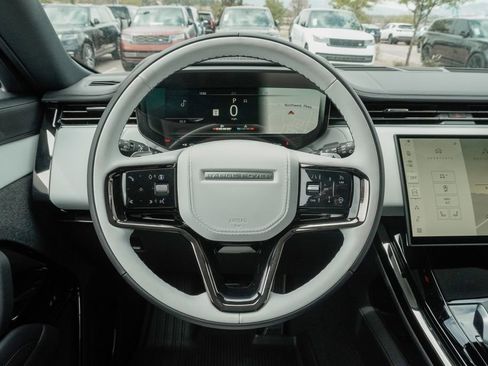 New 2026 Land Rover Range Rover Sport Dynamic SE AWD/4WD image 10