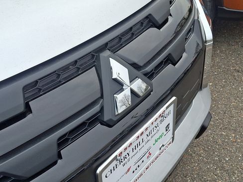 New 2026 Mitsubishi Outlander Sport LE AWD/4WD image 5