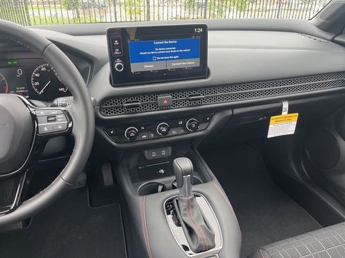 New 2026 Honda HR-V Sport image 9