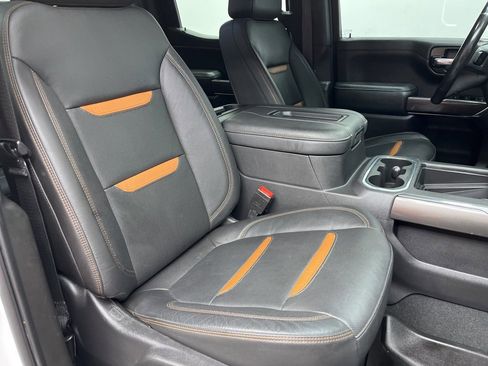 Used 2021 GMC Sierra 1500 AT4 w/ Technology Package image 19