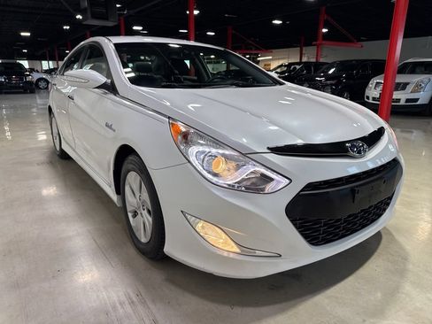 Used 2013 Hyundai Sonata Hybrid FWD image 8