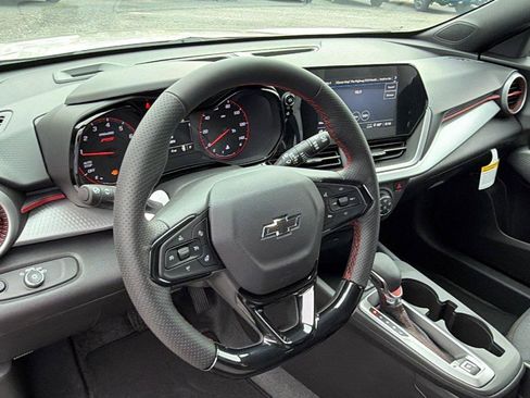 New 2026 Chevrolet Trax RS FWD image 3