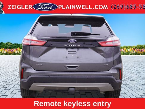 Used 2024 Ford Edge SEL w/ Convenience Package AWD/4WD image 4