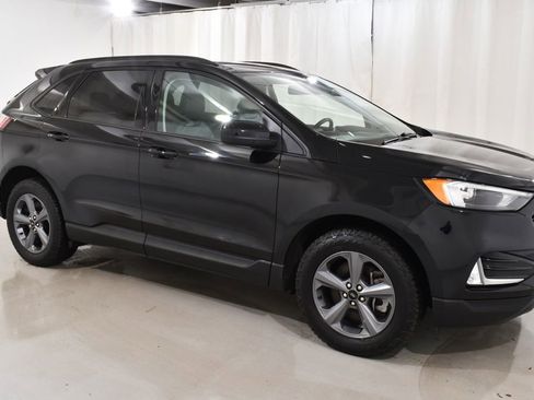Used 2023 Ford Edge SEL w/ Sport Appearance Package image 5