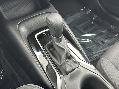 Certified 2025 Toyota Corolla LE image 36