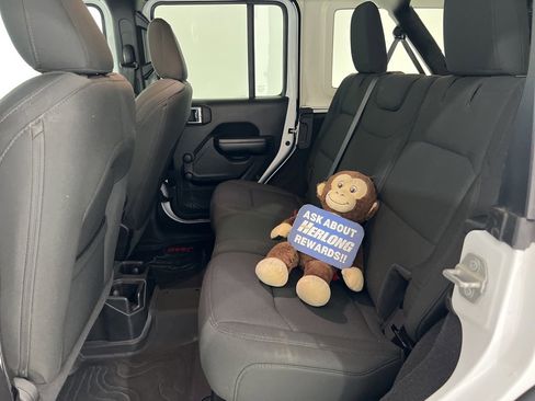 Used 2021 Jeep Wrangler Unlimited Sport image 20