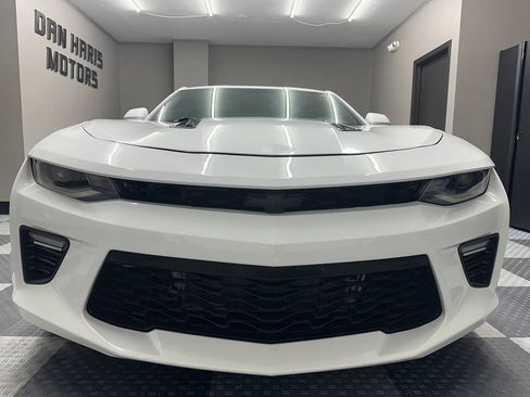 Used 2017 Chevrolet Camaro SS RWD image 6