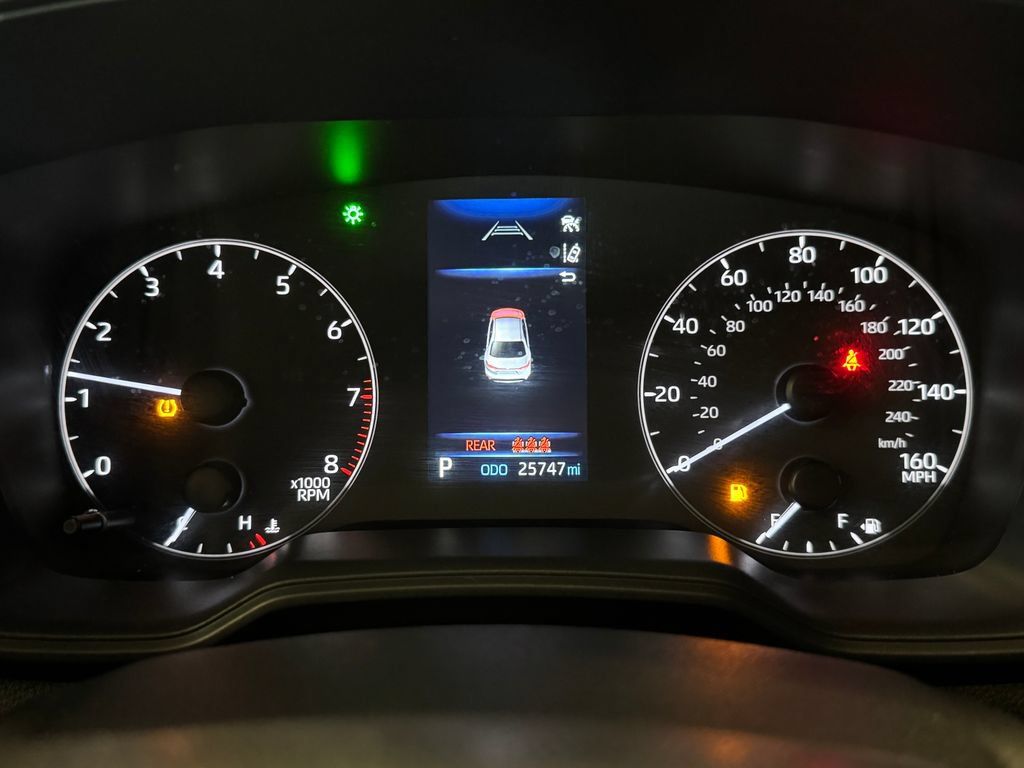 Used 2024 Toyota Corolla LE FWD image 10