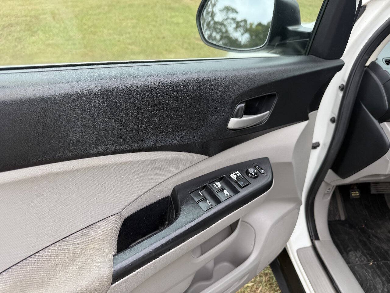 Used 2013 Honda CR-V LX image 13