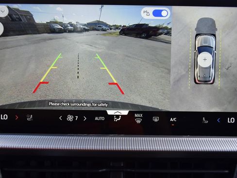 New 2026 Ford Explorer ST-Line w/ ST-Line Street Pack image 13