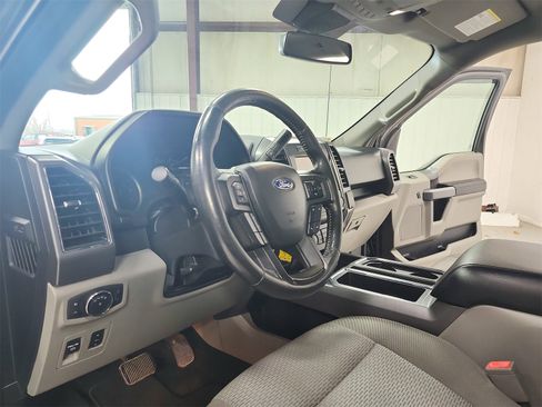 Used 2019 Ford F150 XLT w/ Equipment Group 302A Luxury image 18