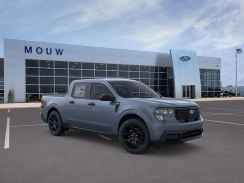 New 2025 Ford Maverick XLT w/ XLT Luxury Package AWD/4WD image 7