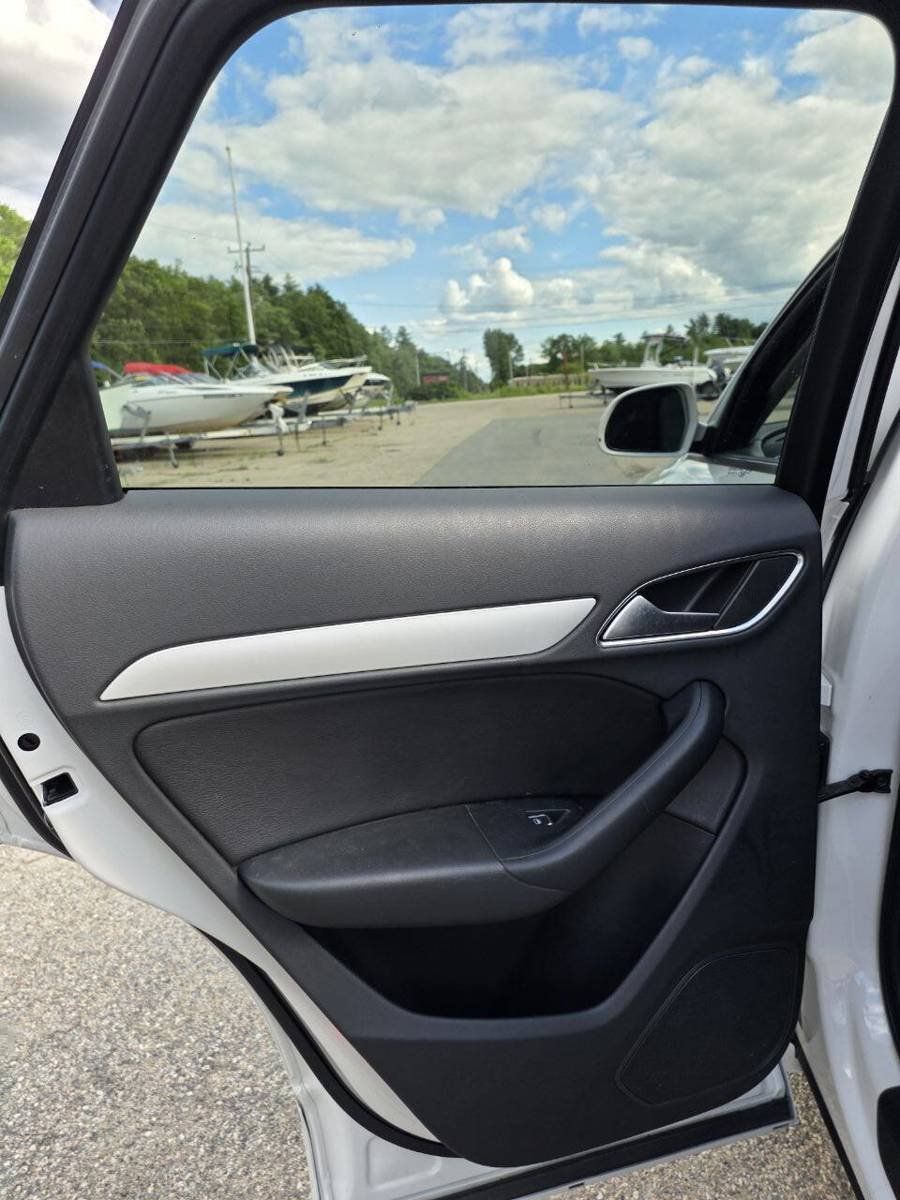 Used 2017 Audi Q3 2.0T Premium FWD image 14