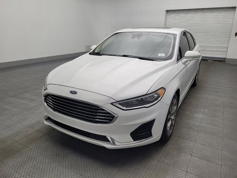 Used 2019 Ford Fusion SEL FWD image 15