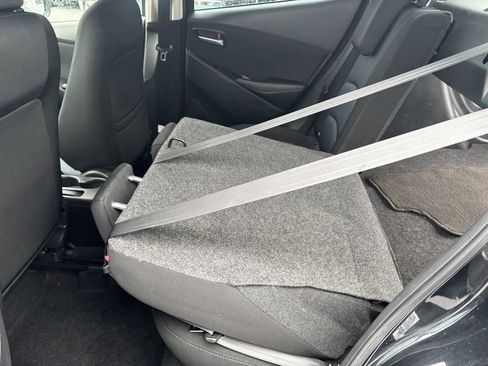 Used 2017 Toyota Yaris iA FWD image 24