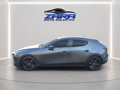 Used 2019 MAZDA MAZDA3 AWD Auto w/Premium Pkg image 4