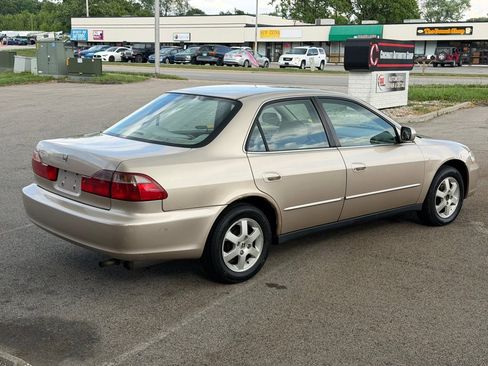 Used 2000 Honda Accord SE image 4