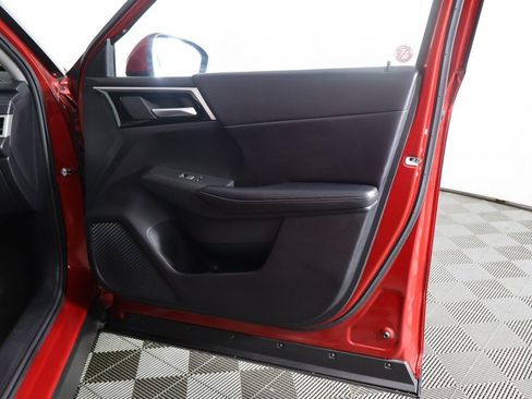 Used 2024 Mitsubishi Outlander SE image 23