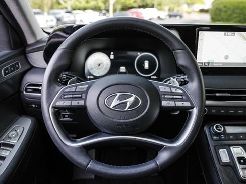 Used 2023 Hyundai Palisade Limited FWD image 28