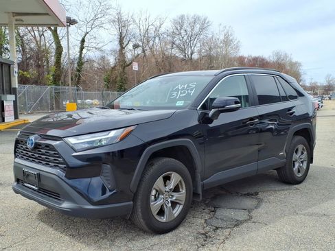 Certified 2024 Toyota RAV4 XLE w/ Convenience Package image 3