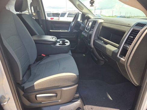 Used 2022 RAM 1500 Tradesman w/ Chrome Plus Package RWD image 23