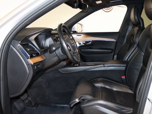 Used 2018 Volvo XC90 T6 Inscription w/ Convenience Package image 37