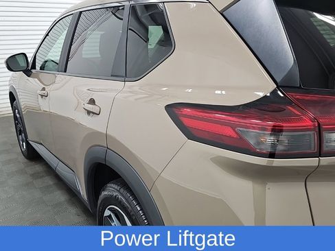 Used 2025 Nissan Rogue SV AWD/4WD image 7