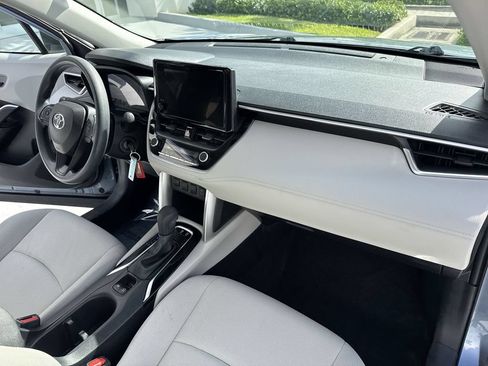 Used 2023 Toyota Corolla Cross L FWD image 32
