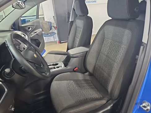 Certified 2024 Chevrolet Equinox LT w/ LPO, Floor Liner Package FWD image 19
