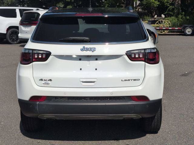 Certified 2024 Jeep Compass Limited w/ Sun and Sound Group AWD/4WD image 7