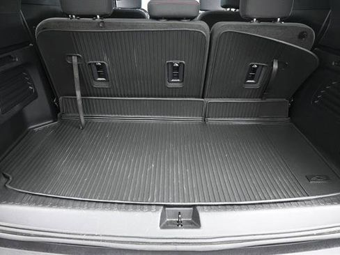 Used 2024 Chevrolet Traverse Z71 w/ Enhanced Driving Package AWD/4WD image 16