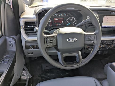 New 2025 Ford F550 4x4 Regular Cab Super Duty image 14