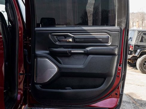 Used 2019 RAM 1500 Limited image 15