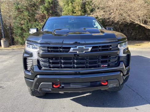 Used 2024 Chevrolet Silverado 1500 LT Trail Boss w/ LT Trail Boss Premium Package image 3
