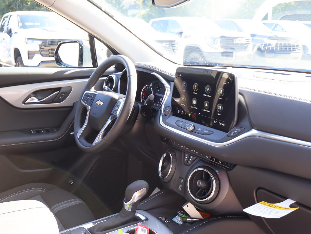 New 2026 Chevrolet Blazer LT w/ Convenience Package AWD/4WD image 34